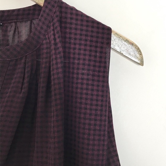 H&M Sheer Plaid Button Front Sleeveless Blouse 4 - Picture 3 of 7